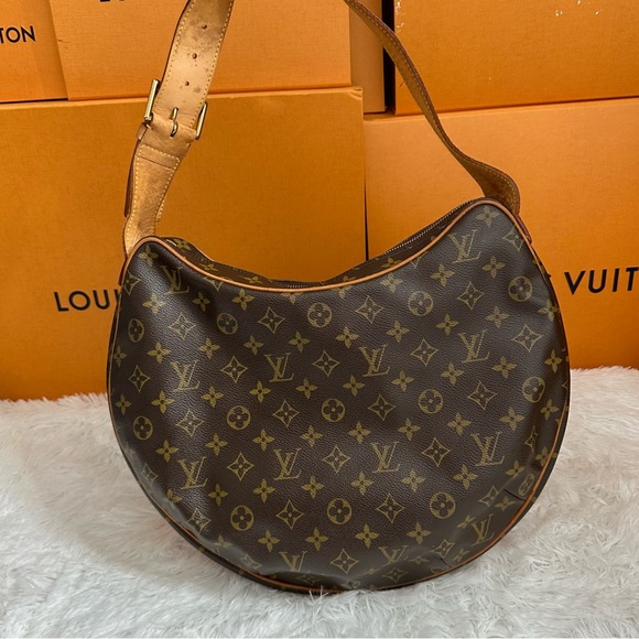 💎✨Authentic✨💎 Louis Vuitton Croissant Monogram GM - Picture 3 of 14